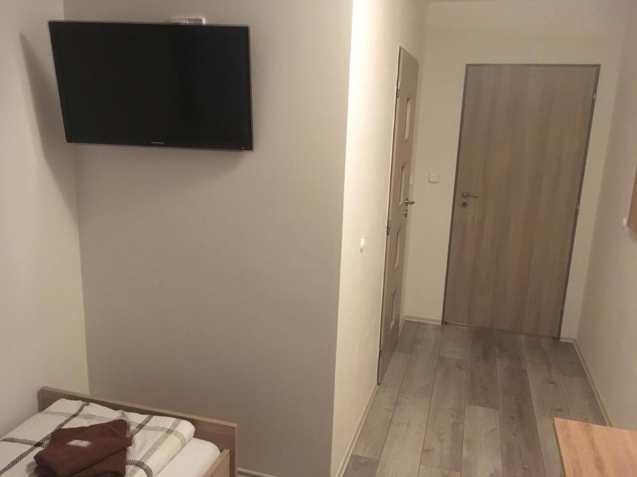 Penzion Vesely Zelezny Brod المظهر الخارجي الصورة